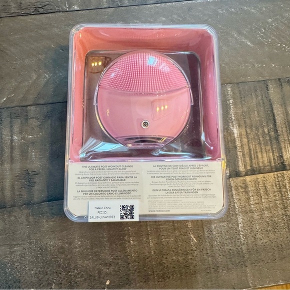 FOREO Luna Mini 3 Premium Facial Cleansing Massaging Brush New In Box Self Care - Picture 7 of 8